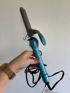 Babyliss Pro Nano Titanium 1" Curling Iron- BABNT100S - One Inch Spring Iron